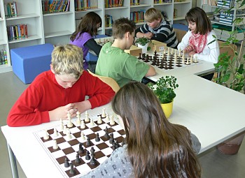 Schach in der Schülerbücherei